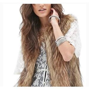 Lebby Collection Faux Fur Vest Size SP